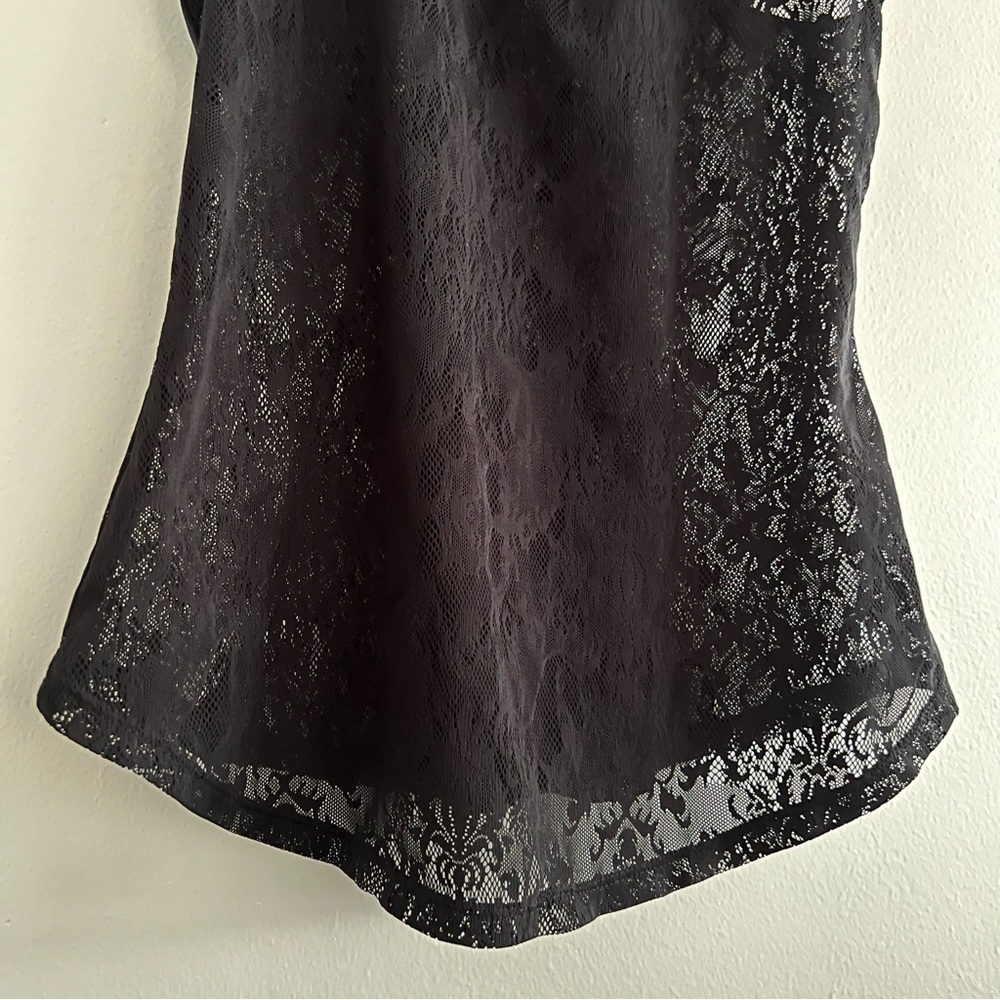 Fabletics Black Floral Lace Orchard Racerback Tank Top Size XS - Picture 4 of 9